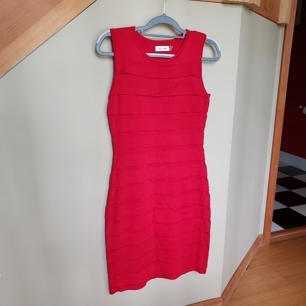 Calvin Klein Pleated Red Bodycon Dress Size Small